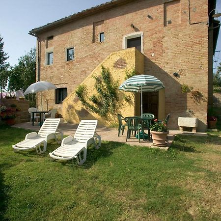 Agriturismo La Grotta Di Montecchino เซียนา ภายนอก รูปภาพ