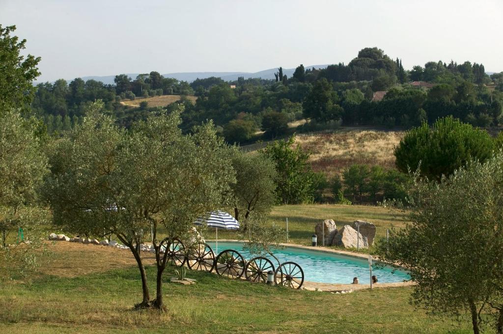 Agriturismo La Grotta Di Montecchino เซียนา ห้อง รูปภาพ