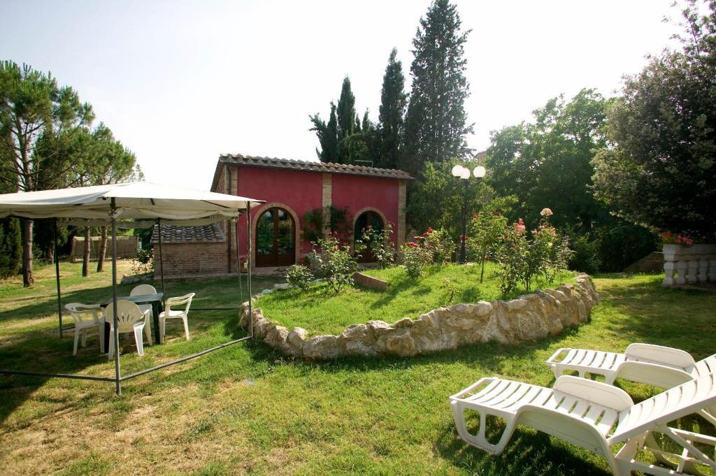 Agriturismo La Grotta Di Montecchino เซียนา ห้อง รูปภาพ