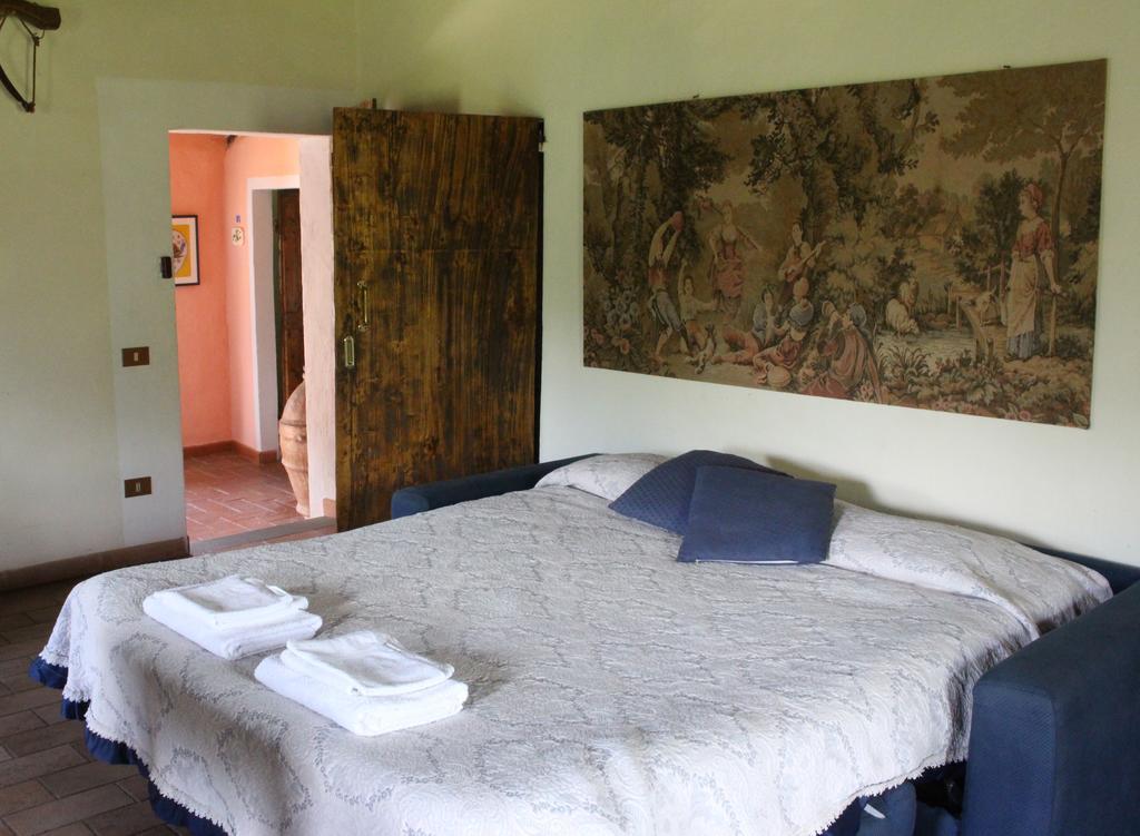 Agriturismo La Grotta Di Montecchino เซียนา ภายนอก รูปภาพ