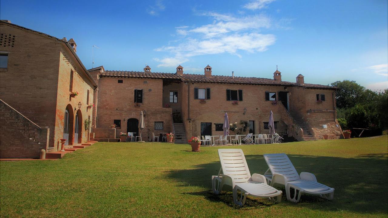 Agriturismo La Grotta Di Montecchino เซียนา ภายนอก รูปภาพ