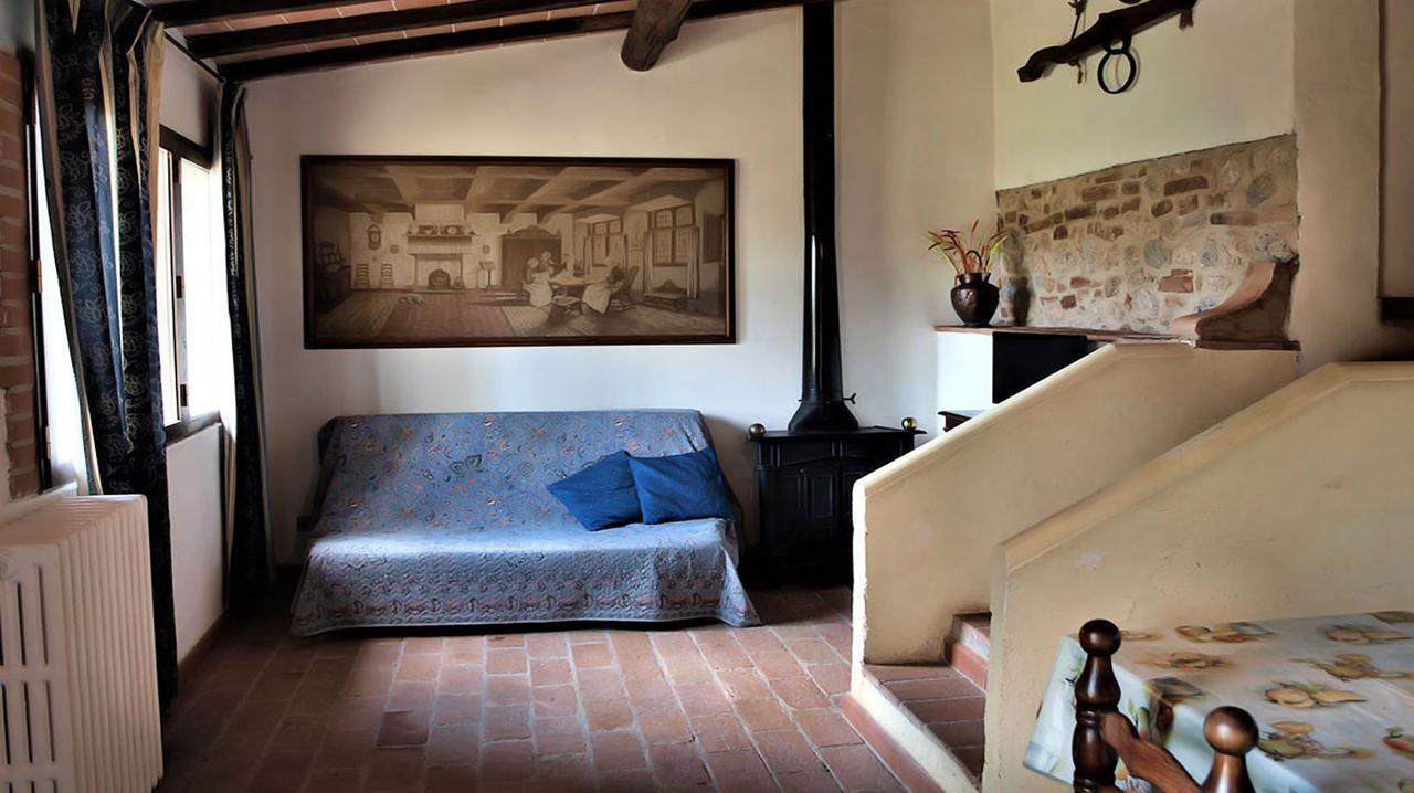 Agriturismo La Grotta Di Montecchino เซียนา ภายนอก รูปภาพ