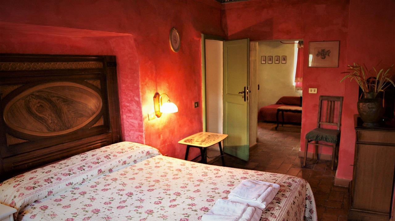 Agriturismo La Grotta Di Montecchino เซียนา ภายนอก รูปภาพ